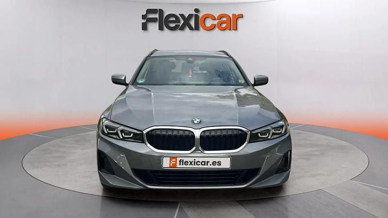 Usado BMW 320e 190 CV (139 kW) 2023 Gris Familiar