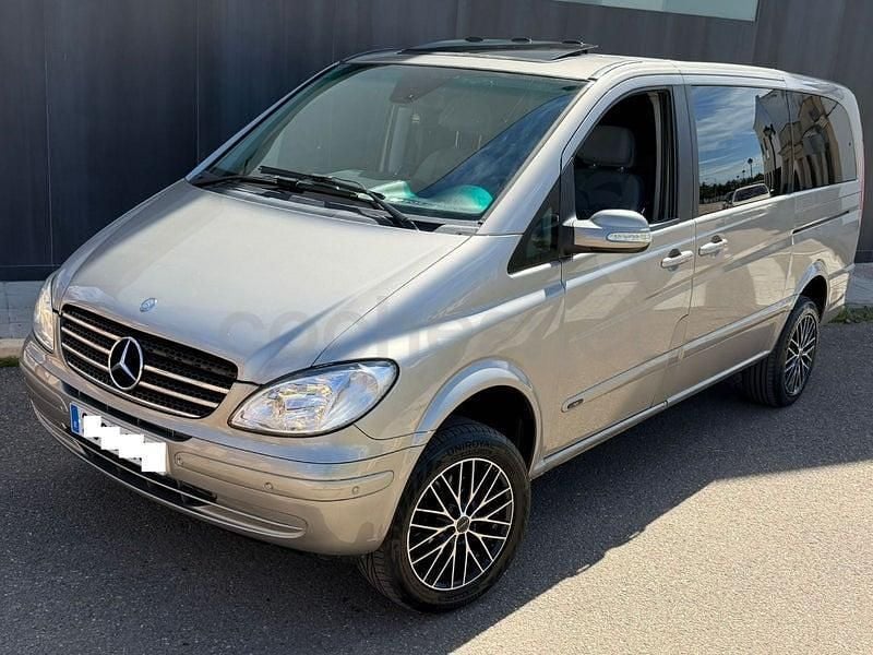 Usado Mercedes Viano 150 CV (110 kW) 2009 Beige Monovolumen