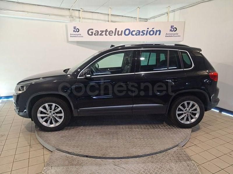 Usado VW Tiguan 110 CV (80 kW) 2012 Negro SUV