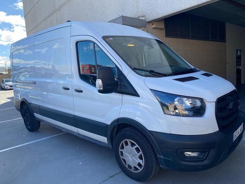 Usado Ford Transit Trend 130 CV (95 kW) 2023 Blanco Van