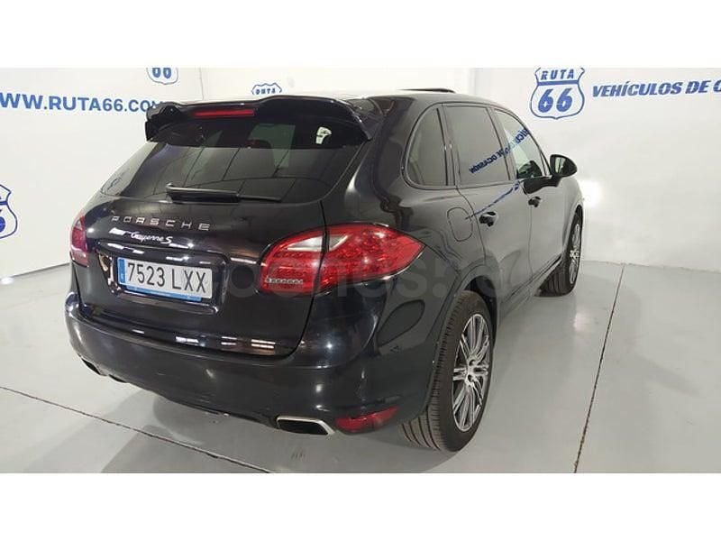 Usado Porsche Cayenne 380 CV (279 kW) 2011 Negro SUV