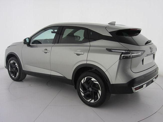 Usado Nissan Qashqai N-Connecta 140 CV (102 kW) 2025 Gris SUV