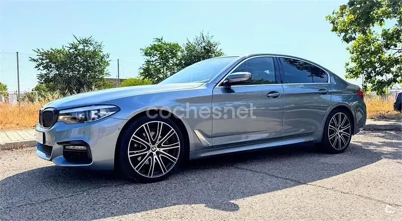 Usado BMW 520 M Sport 190 CV (139 kW) 2019 Azul Berlina