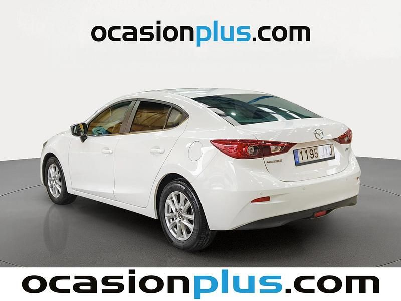 Usado Mazda 3 Style 120 CV (88 kW) 2017 Blanco
