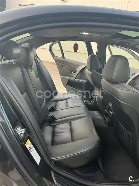 Käytetty BMW 530 193 HP (141 kW) 2003 Musta Sedan