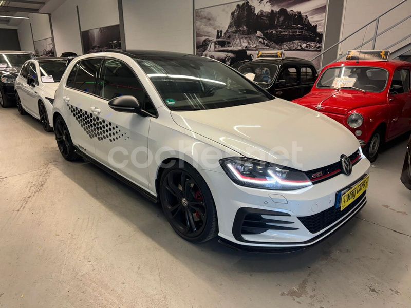Blanco Usado 2019 VW Golf VII GTI Utilitario | 30.990 € (Caro) - Imagen 1/4