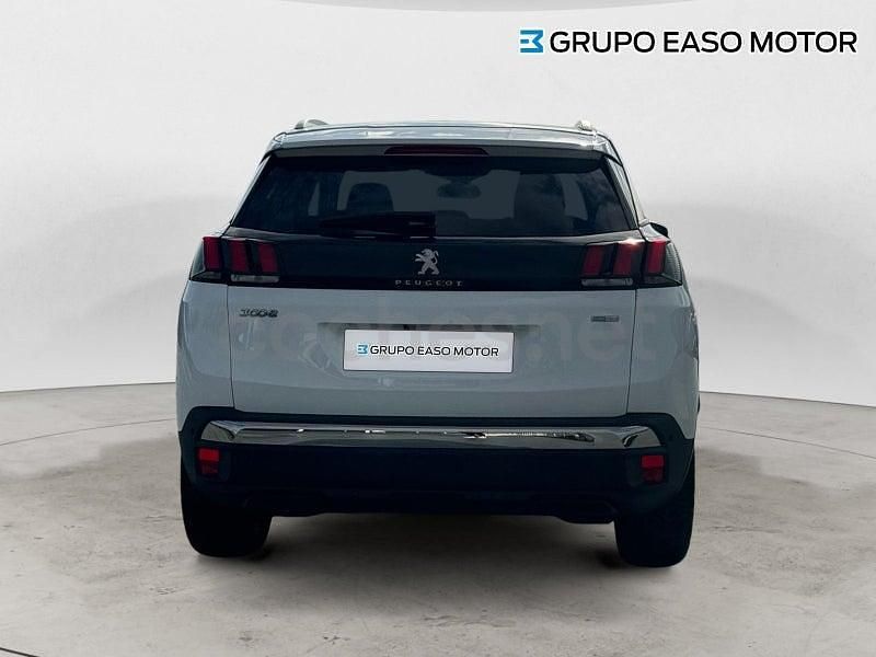 Usado Peugeot 3008 Allure 130 CV (95 kW) 2017 Blanco SUV
