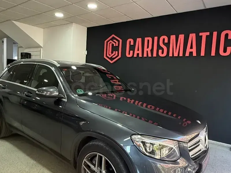 Usado Mercedes GLC220 AMG line 170 CV (125 kW) 2016 Gris / plata SUV