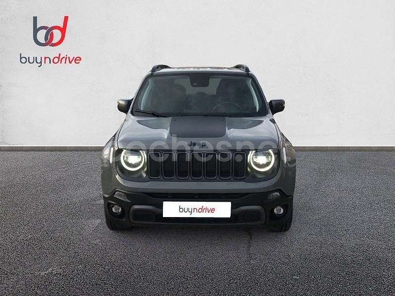 Usado Jeep Renegade Trailhawk 240 CV (176 kW) 2022 Gris / plata SUV