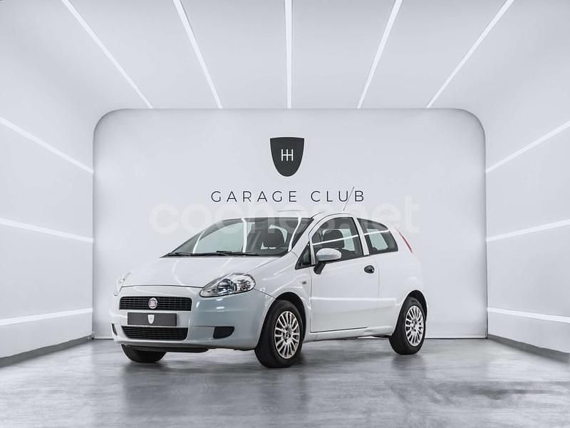 Blanco Usado 2010 Fiat Punto Active Utilitario | 3999 € (Precio justo) - Imagen 1/4