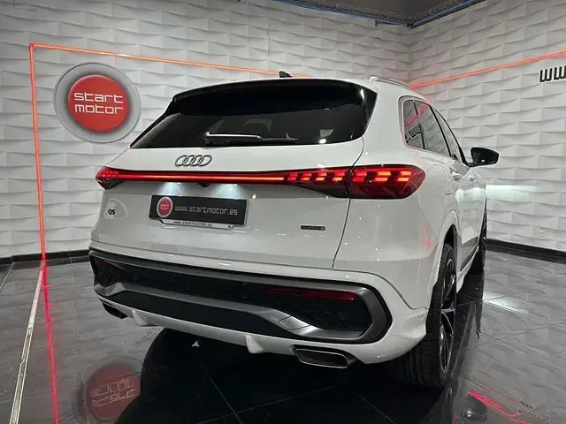Usado Audi Q5 S-Line 204 CV (150 kW) 2025 Blanco SUV