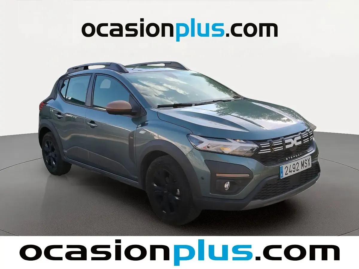 Usado Dacia Sandero Extreme 110 CV (80 kW) 2024 Verde SUV