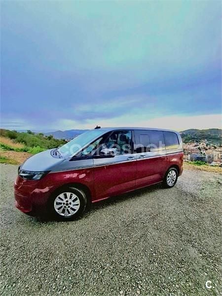 Usado VW Multivan Style 218 CV (160 kW) 2022 Rojo Van