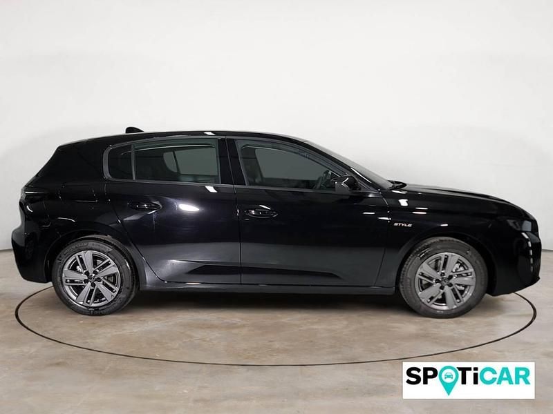 Usado Peugeot 308 Style 130 CV (95 kW) 2025 Negro Berlina