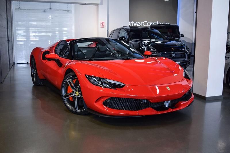 Rojo Nuevo 2025 Ferrari 296 Coupe | 368.900 € - Imagen 1/4