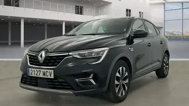 Usado Renault Arkana Equilibre 145 CV (106 kW) 2022 Negro SUV