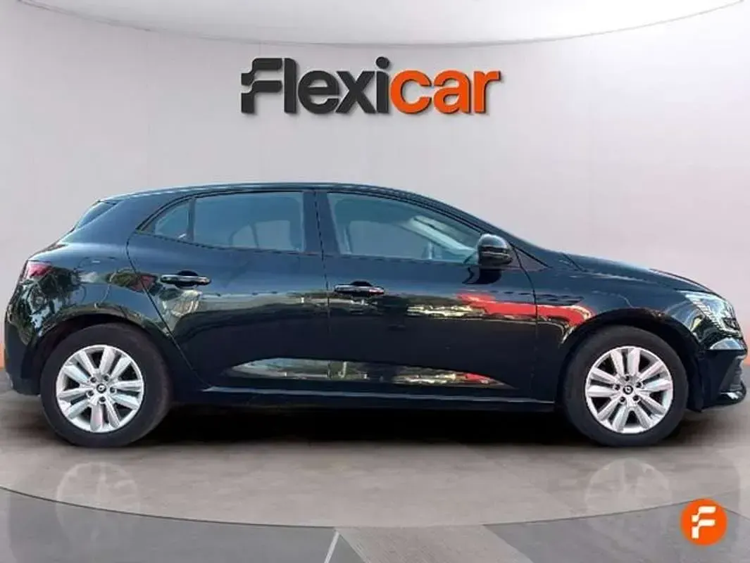 Usado Renault Mégane Intens 116 CV (85 kW) 2022 Negro Utilitario