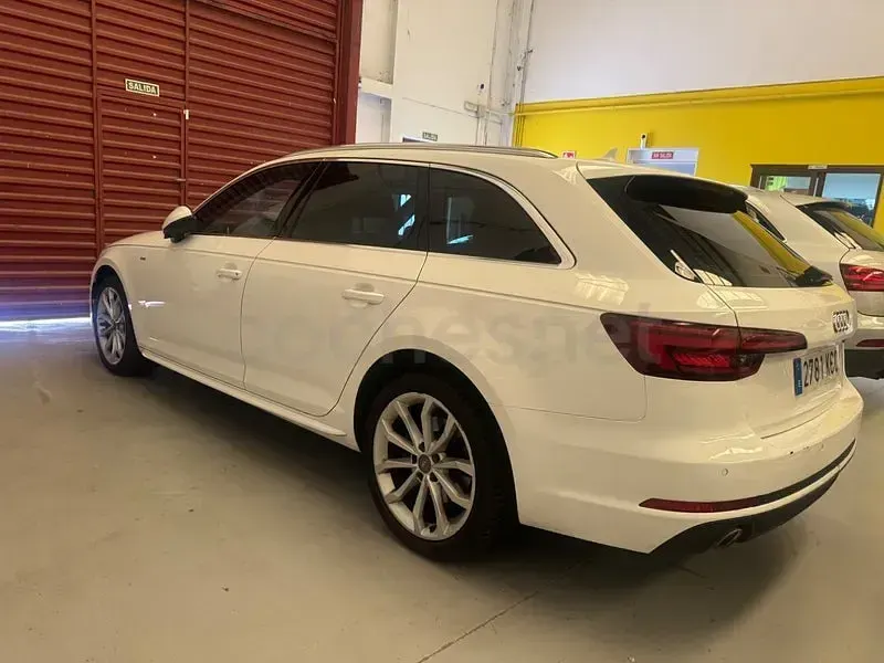 Occasion Audi A4 S-Line 150 PK (110 kW) 2018 Wit Stationwagen