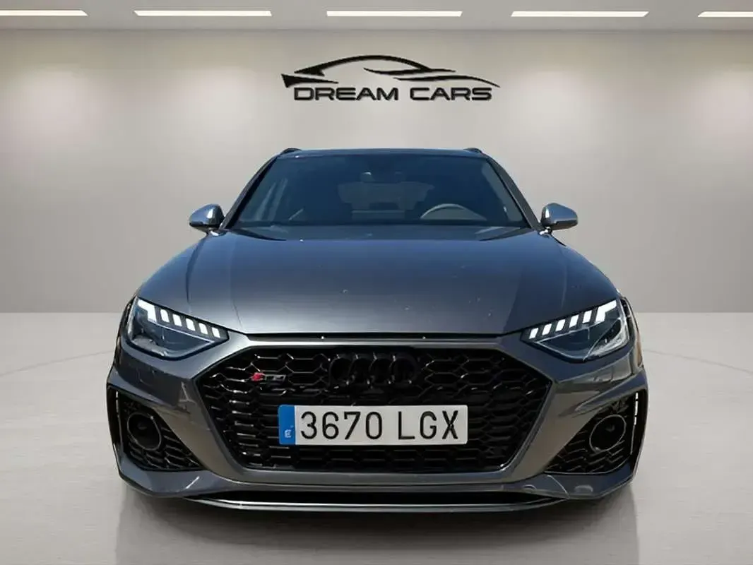 Usado Audi RS4 450 CV (330 kW) 2020 Gris Familiar