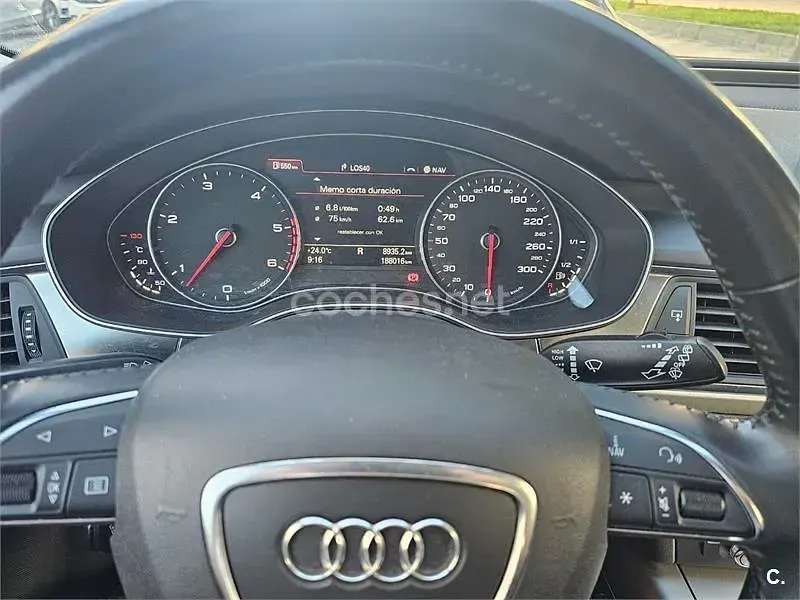 Usado Audi A6 245 CV (180 kW) 2012 Blanco Familiar