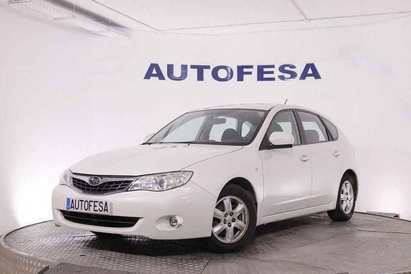 Usado Subaru Impreza 108 CV (79 kW) 2008 Blanco Utilitario
