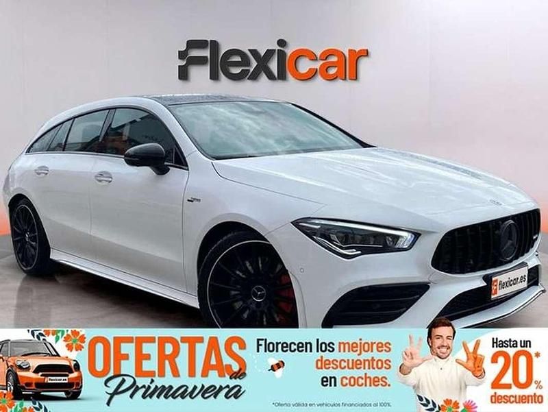 Usado Mercedes C220 AMG 306 CV (225 kW) 2021 Blanco Familiar