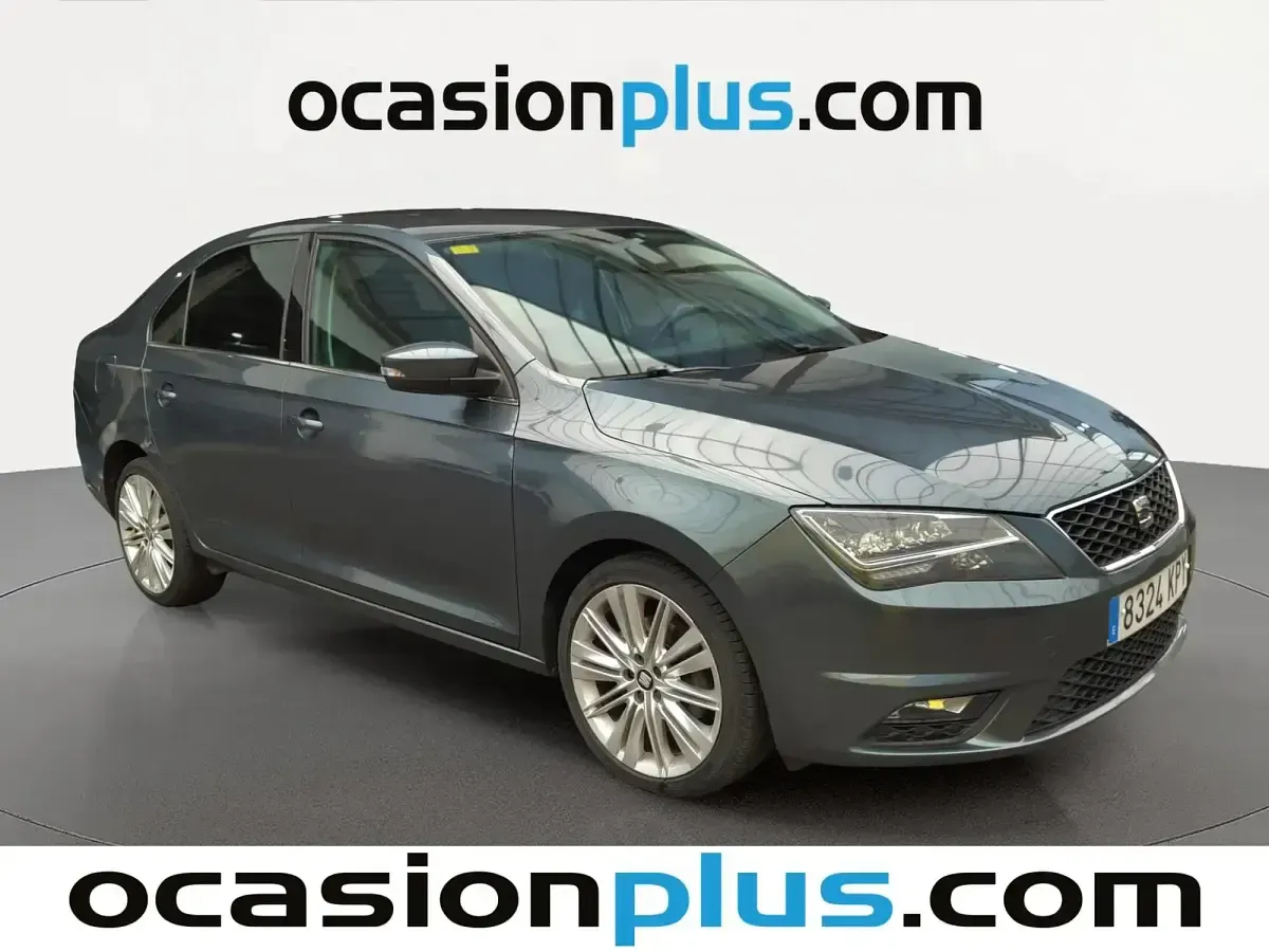 Usado Seat Toledo XCELLENCE 110 CV (80 kW) 2018 Gris Utilitario