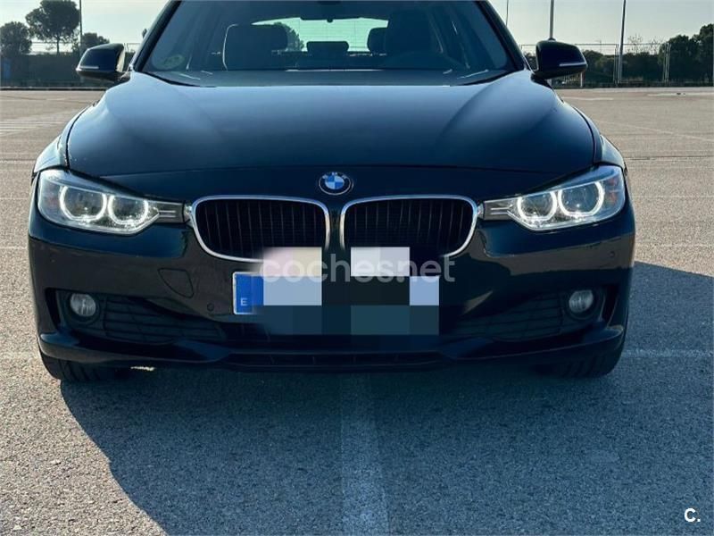 Negro Usado 2013 BMW 320 Familiar | 10.900 € (Precio justo) - Imagen 1/4