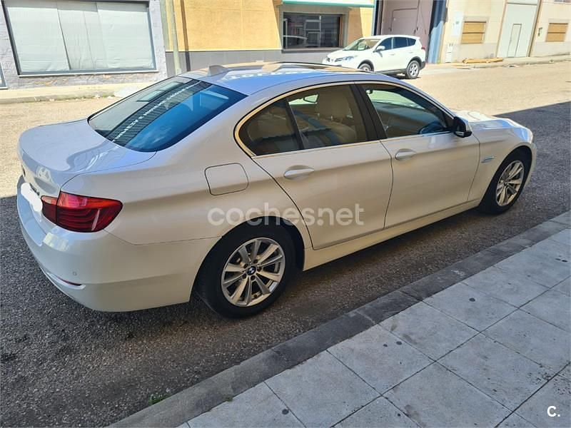 Usado BMW 520 190 CV (139 kW) 2015 Blanco Berlina