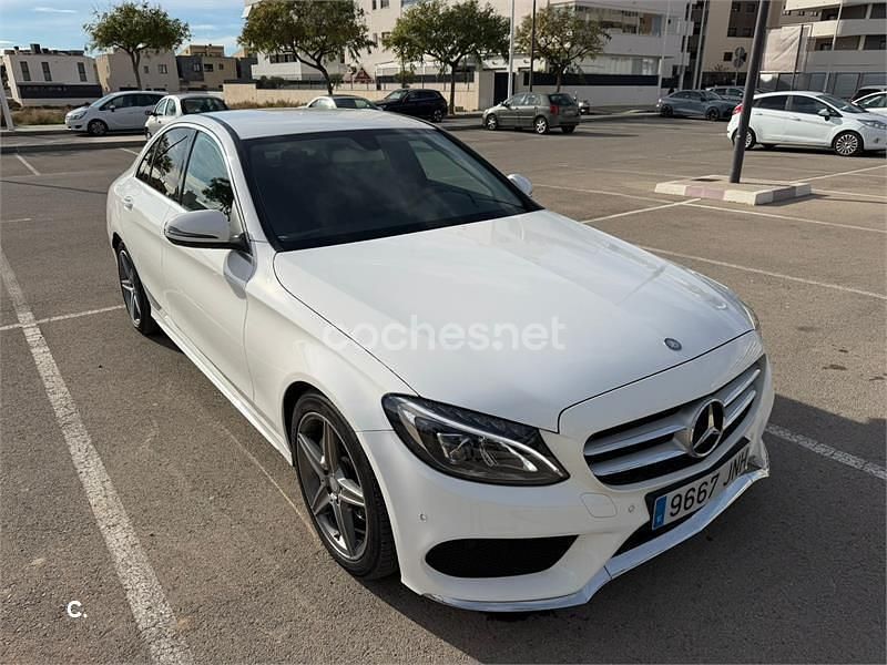 Blanco Usado 2016 Mercedes C220 AMG line Berlina | 21.900 € (Precio justo) - Imagen 1/4