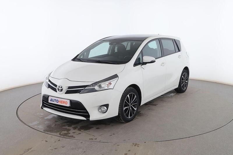 Usado Toyota Verso Advance 132 CV (97 kW) 2017 Blanco Monovolumen
