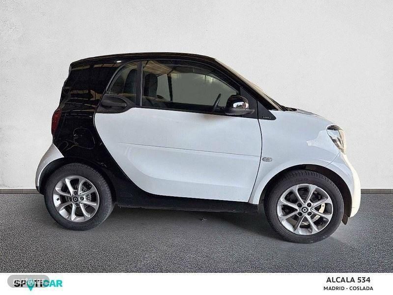 Usado Smart ForTwo Coupé Passion 71 CV (52 kW) 2015 Blanco Coupe