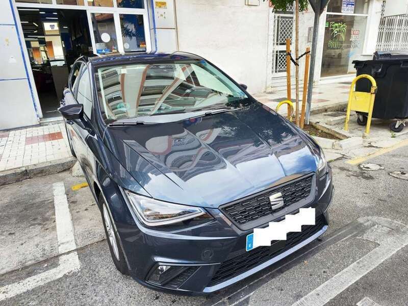 Usado Seat Ibiza Style 110 CV (80 kW) 2023 Gris Utilitario