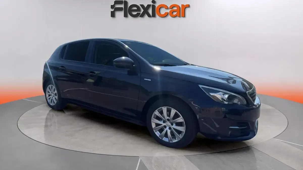 Usado Peugeot 308 Access 110 CV (80 kW) 2018 Utilitario