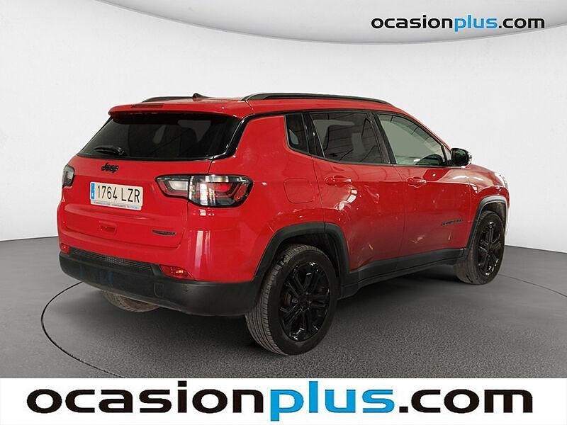 Usado Jeep Compass Night Eagle 130 CV (95 kW) 2022 Rojo SUV