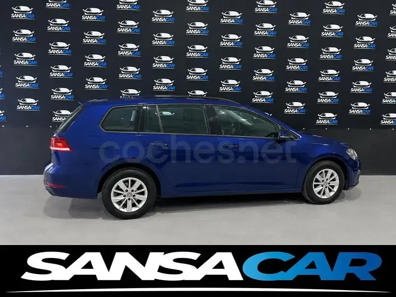 Usado VW Golf VII Advance 115 CV (84 kW) 2017 Azul Familiar