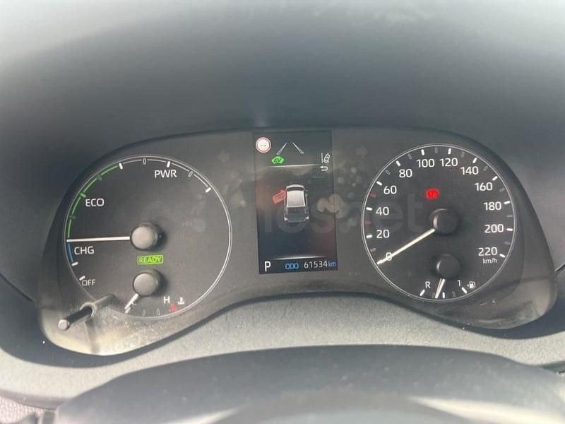 Usado Toyota Yaris Hybrid Business Edition 116 CV (85 kW) 2022 Blanco Berlina