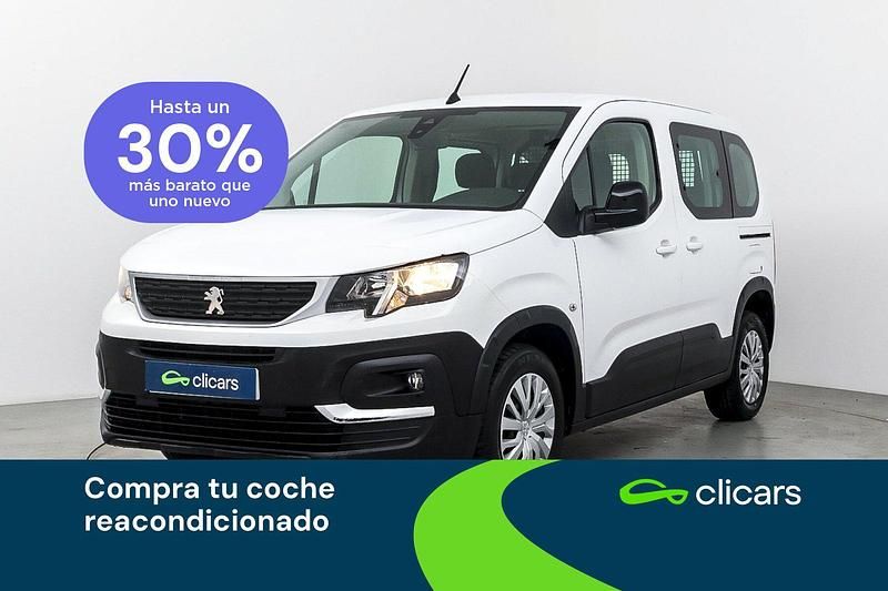 Usado Peugeot Rifter Active 130 CV (95 kW) 2021 Blanco Monovolumen
