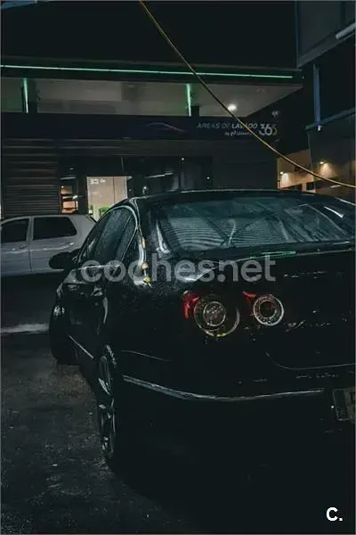 Usado VW Passat Advance 140 CV (102 kW) 2007 Negro Berlina