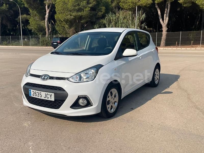 Usado Hyundai i10 66 CV (48 kW) 2015 Blanco Utilitario