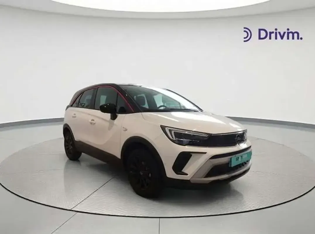 Usado Opel Crossland GS Line 110 CV (80 kW) 2021 Blanco SUV