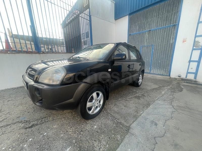 Usado Hyundai Tucson Comfort 142 CV (104 kW) 2006 Blanco SUV