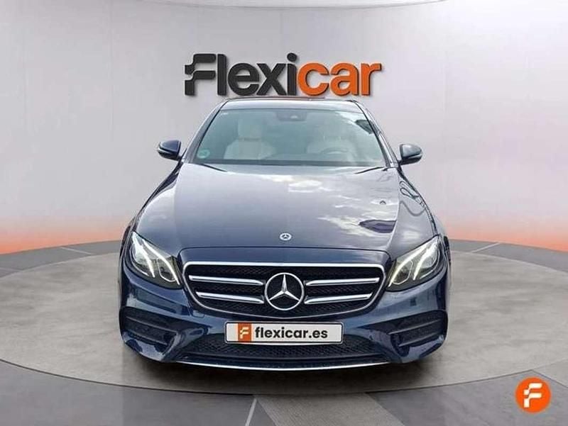 Usado Mercedes E220 194 CV (142 kW) 2020 Azul Berlina