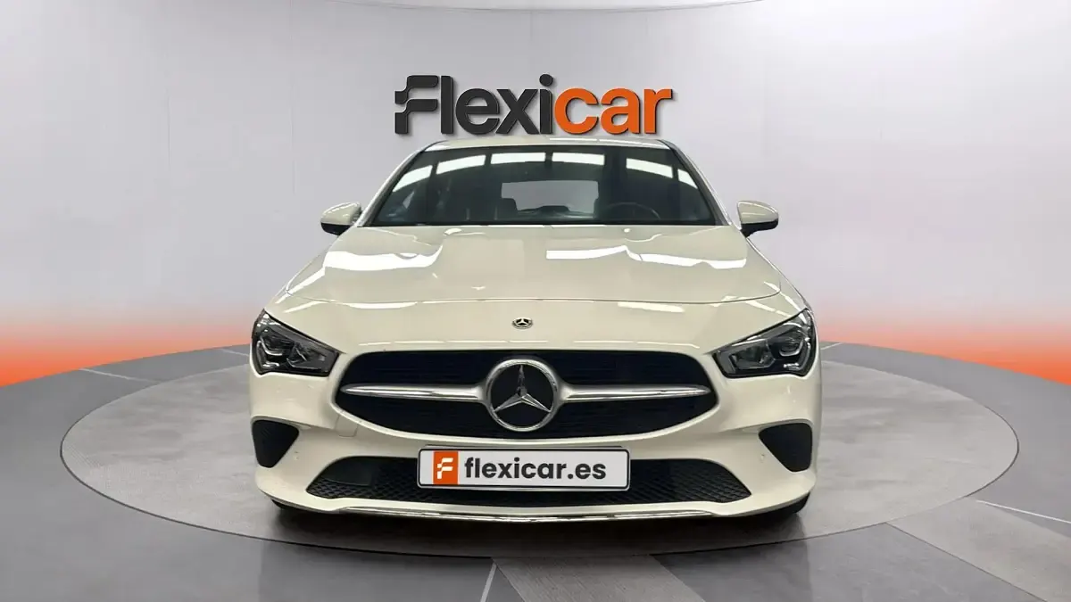 Usado Mercedes CLA250e Shooting Brake 218 CV (160 kW) 2023 Blanco Familiar