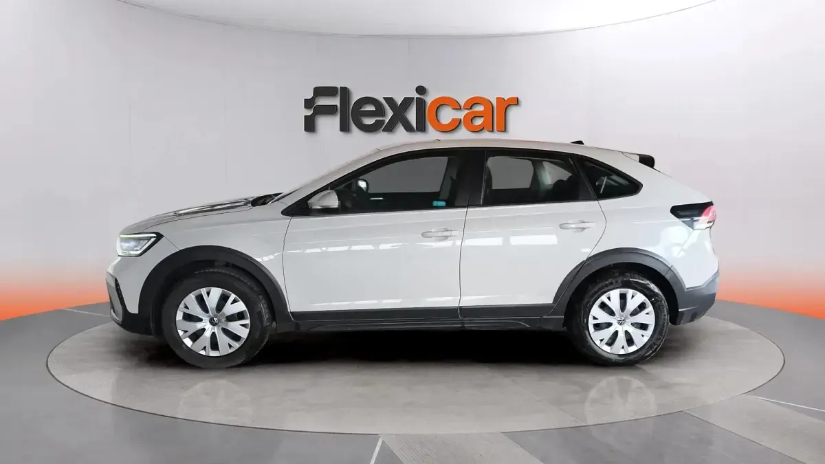 Usado VW Taigo Life 95 CV (69 kW) 2023 Beige SUV