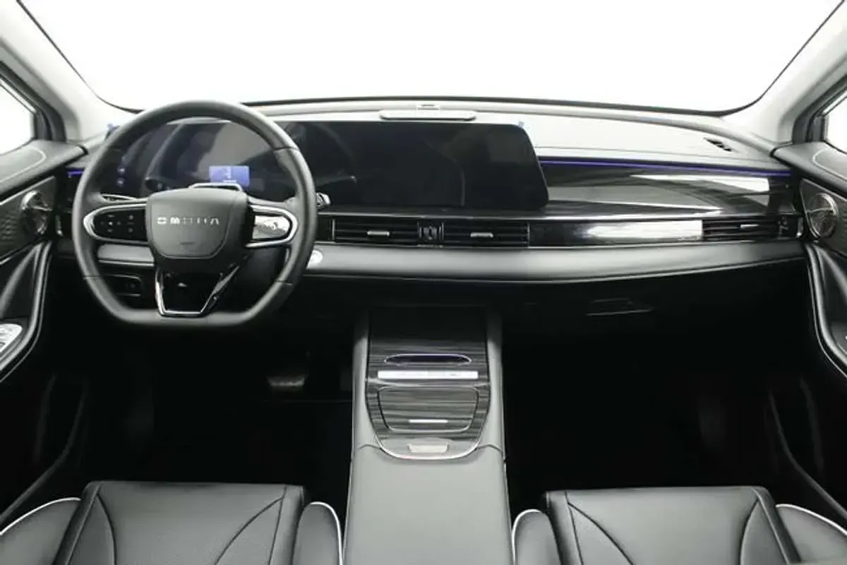 Usado Omoda 5 148 CV (108 kW) 2025 Negro SUV