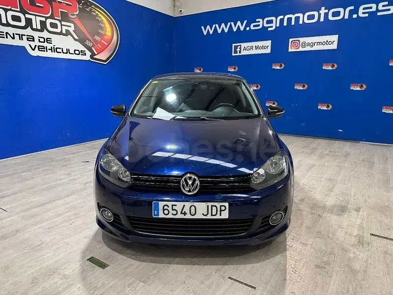 Usado VW Golf VII 105 CV (77 kW) 2012 Azul Berlina