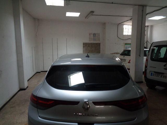 Usado Renault Mégane IV Business 115 CV (84 kW) 2021 Gris