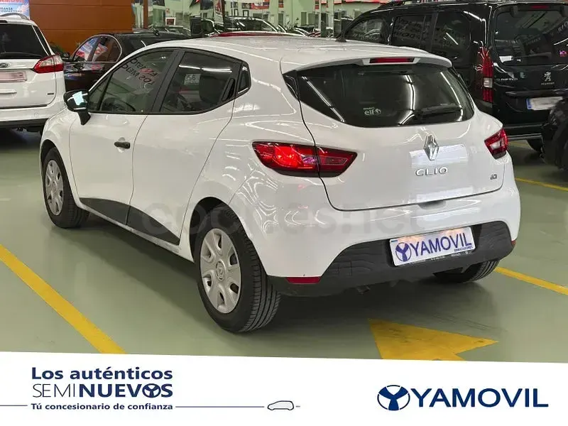 Usado Renault Clio IV Authentique 75 CV (55 kW) 2015 Blanco Berlina