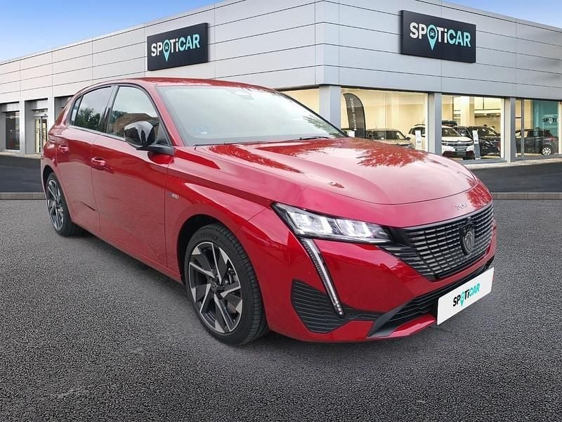 Usado Peugeot 308 Allure 180 CV (132 kW) 2023 Rojo Berlina